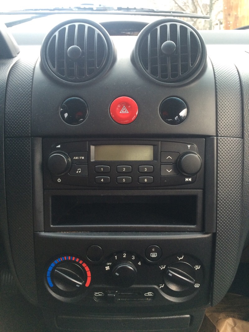 2009 chevrolet store aveo speaker size