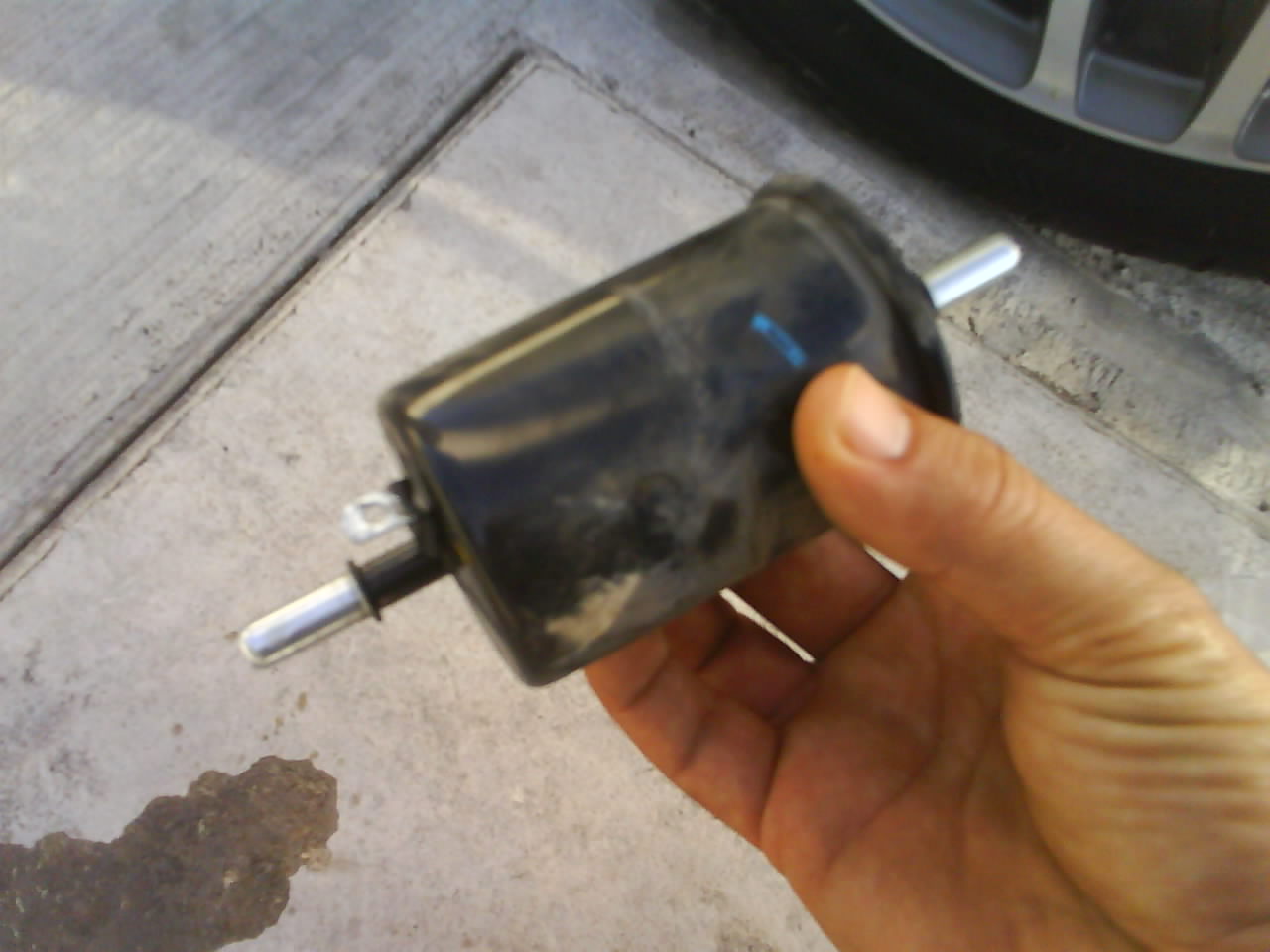 chevy aveo gas tank size